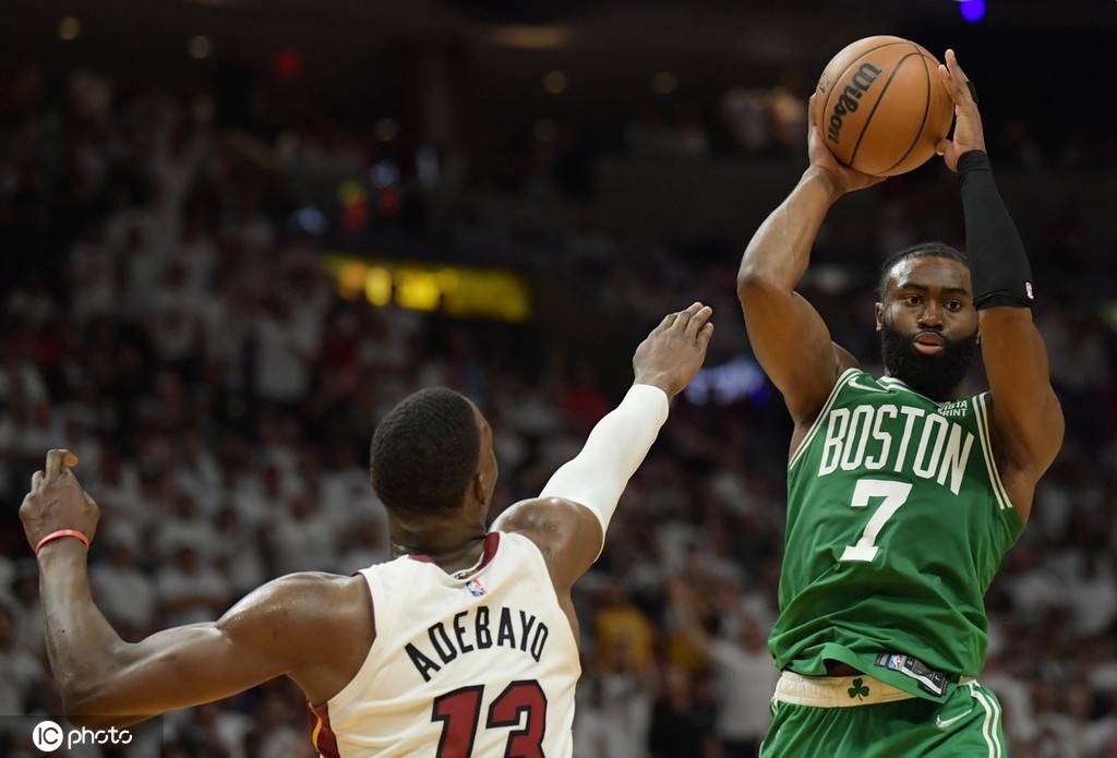 迈阿密国际给梅西开出什么条件