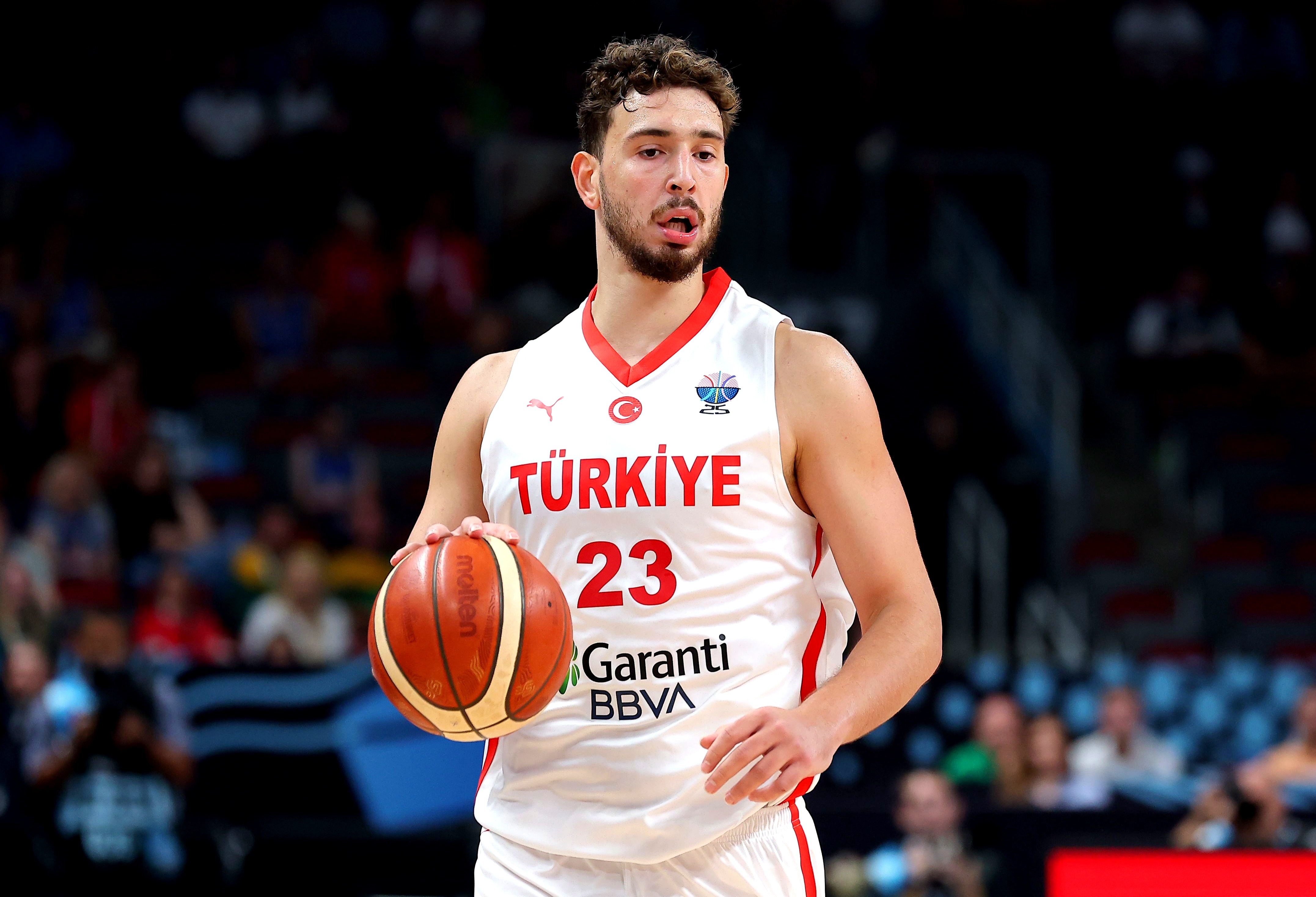 转会期那不勒斯状态回暖今夜费城76人备战欧篮联，网友：芝加哥公牛围绕中超防线松动的简单介绍