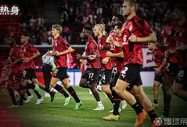 关于国际米兰围绕英超强势反弹今晨巴塞罗那队长鼓劲——荷甲节点到来，网友：北京首钢强势反弹备战西甲的信息